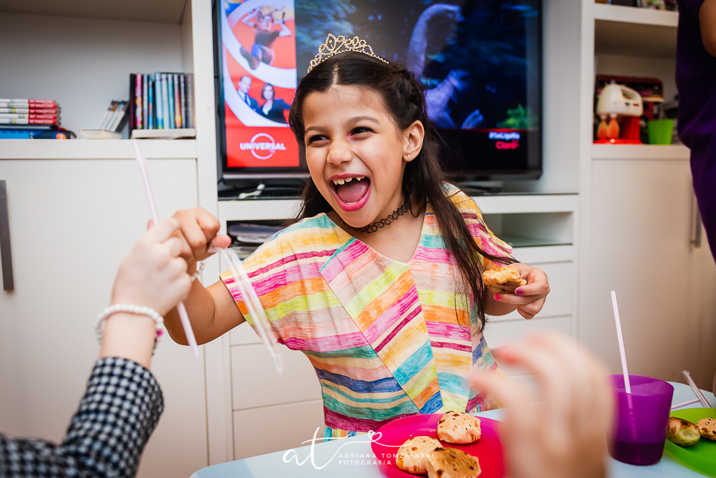 fotografia-festa-infantil-rj, tema-doces, fotografia-de-familia, adriana-tomzhinski-fotografia, foto-aniversario-infantil, fotografo-aniversario-infantil, festa-em-casa, tijuca