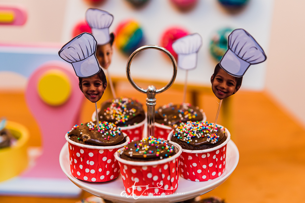 fotografia-festa-infantil-rj, tema-doces, fotografia-de-familia, adriana-tomzhinski-fotografia, foto-aniversario-infantil, fotografo-aniversario-infantil, festa-em-casa, tijuca