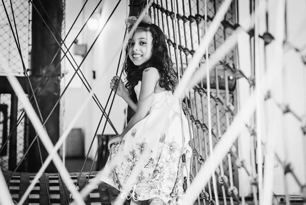 fotografia-festa-infantil-rj, festa-tiedye, tema-tie-dye, fotografia-de-familia, adriana-tomzhinski-fotografia, foto-aniversario-infantil, fotografo-aniversario-infantil, casa-de-festas-espaco-aldeia, barra da tijuca