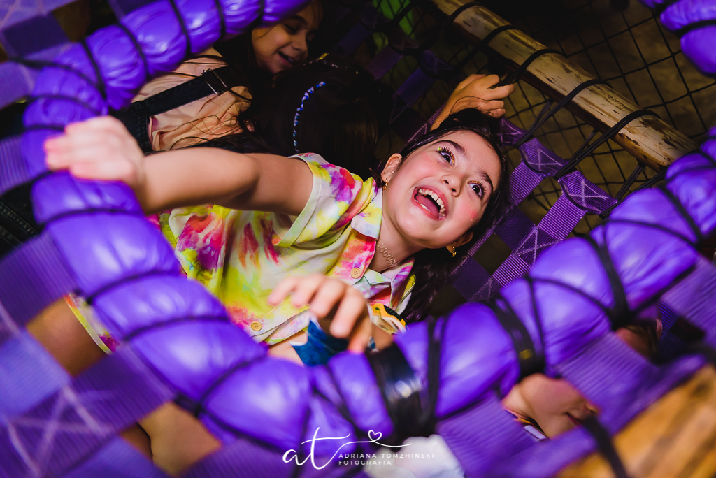 fotografia-festa-infantil-rj, festa-tiedye, tema-tie-dye-vsco-girl, festa-vsco-girl, fotografia-de-familia, adriana-tomzhinski-fotografia, foto-aniversario-infantil, fotografo-aniversario-infantil, casa-de-festas-espaco-ecomania, botafogo