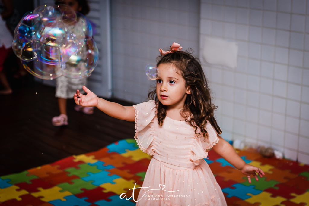 fotografia-festa-infantil-rj, tema-festa-peppa-pig, fotografia-de-familia, adriana-tomzhinski-fotografia, foto-aniversario-infantil, fotografo-aniversario-infantil, festa-no-play