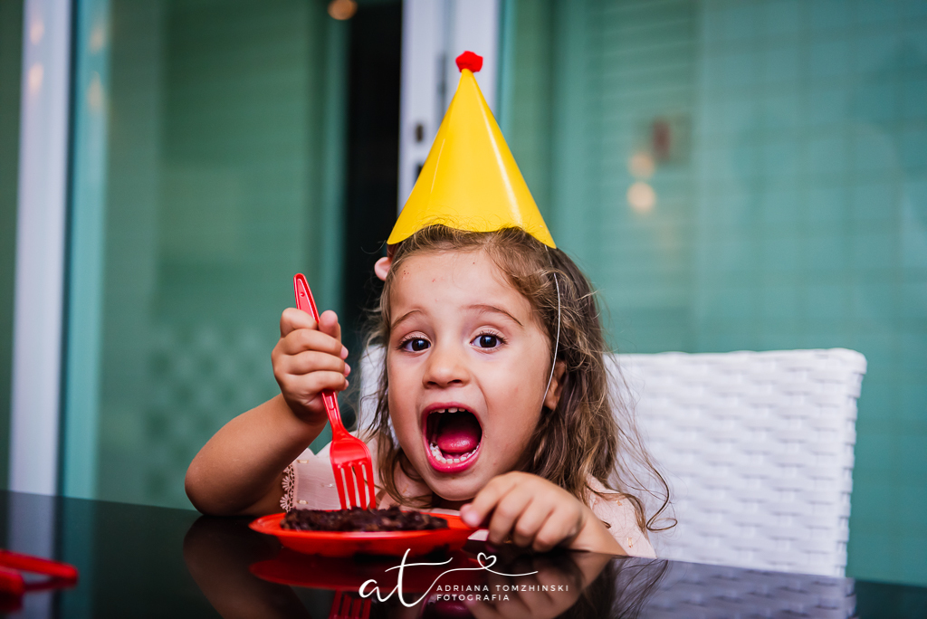 fotografia-festa-infantil-rj, tema-festa-peppa-pig, fotografia-de-familia, adriana-tomzhinski-fotografia, foto-aniversario-infantil, fotografo-aniversario-infantil, festa-no-play