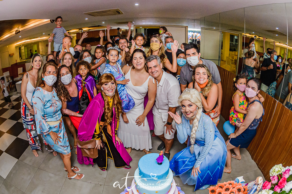 fotografia-festa-infantil-rj, tema-festa-frozen-2, fotografia-de-familia, adriana-tomzhinski-fotografia, foto-aniversario-infantil, fotografo-aniversario-infantil, festa-no-play