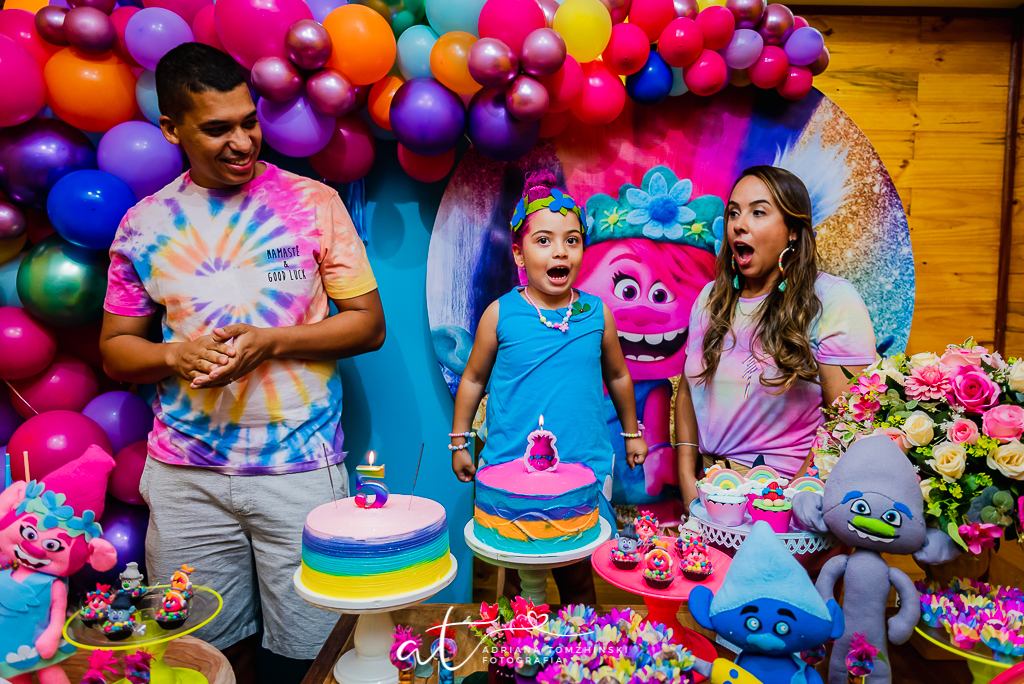 fotografia-festa-infantil-rj, tema-festa-trolls, fotografia-de-familia, adriana-tomzhinski-fotografia, foto-aniversario-infantil, fotografo-aniversario-infantil, casa-alegria-de-viver, jacarepagua