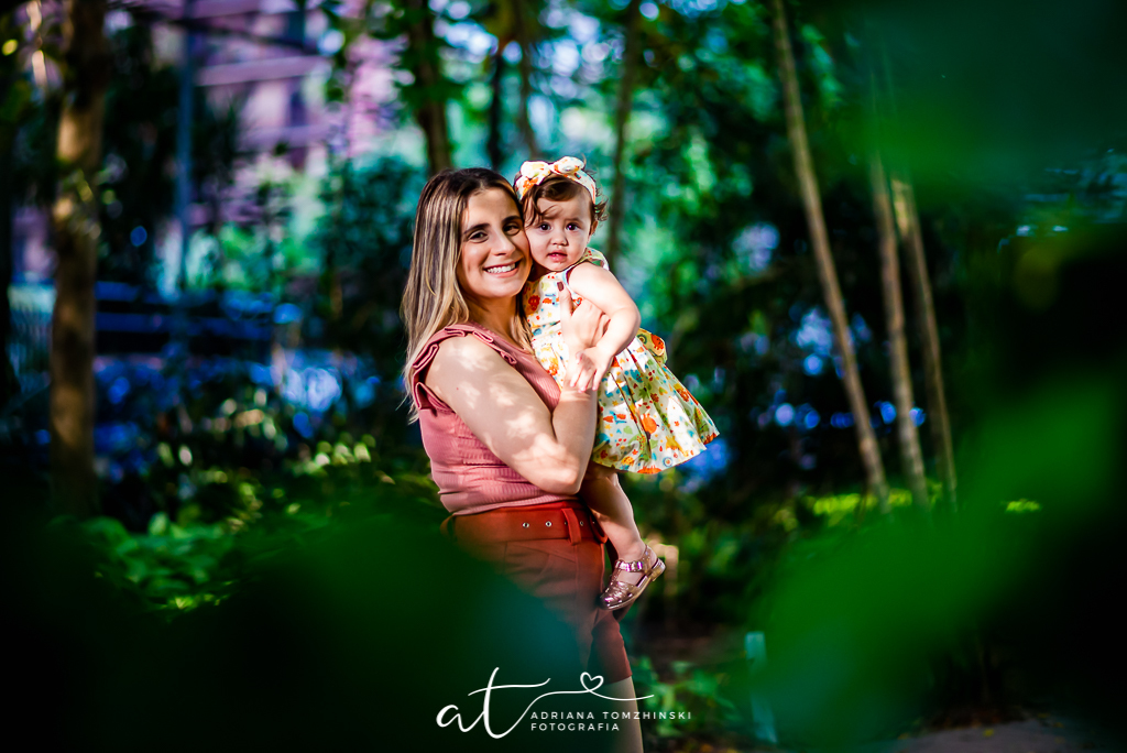 ensaio, ensaio na praia, ensaio dia das maes, ensaio ar livre, ensaio luz do dia, golden hour, criança feliz, crianças, ensaio familia