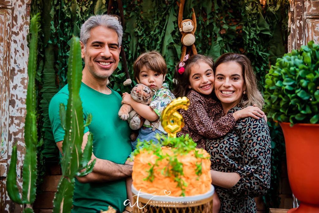 fotografia-festa-infantil-rj, tema-festa-selva, fotografia-de-familia, adriana-tomzhinski-fotografia, foto-aniversario-infantil, fotografo-aniversario-infantil, casa-pitanga-pitangueira, botafogo
