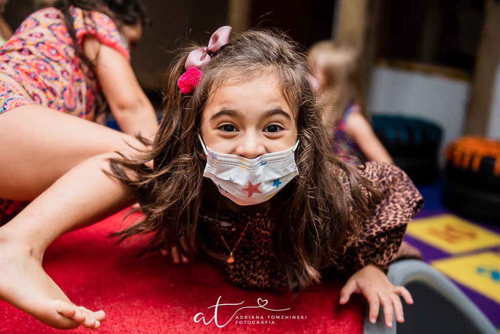 fotografia-festa-infantil-rj, tema-festa-selva, fotografia-de-familia, adriana-tomzhinski-fotografia, foto-aniversario-infantil, fotografo-aniversario-infantil, casa-pitanga-pitangueira, botafogo