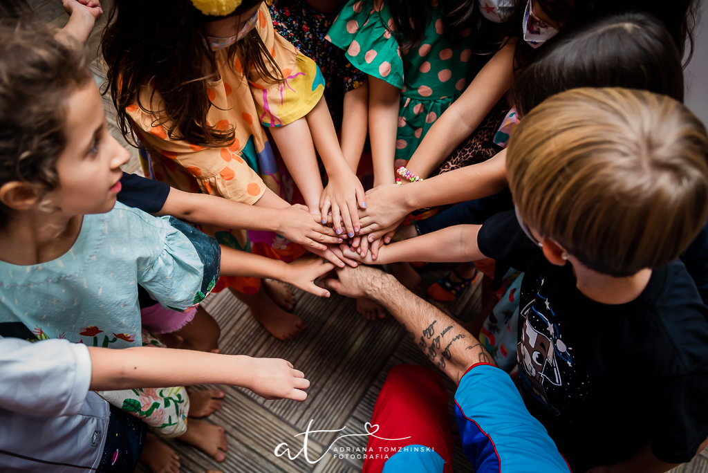 fotografia-festa-infantil-rj, tema-festa-selva, fotografia-de-familia, adriana-tomzhinski-fotografia, foto-aniversario-infantil, fotografo-aniversario-infantil, casa-pitanga-pitangueira, botafogo