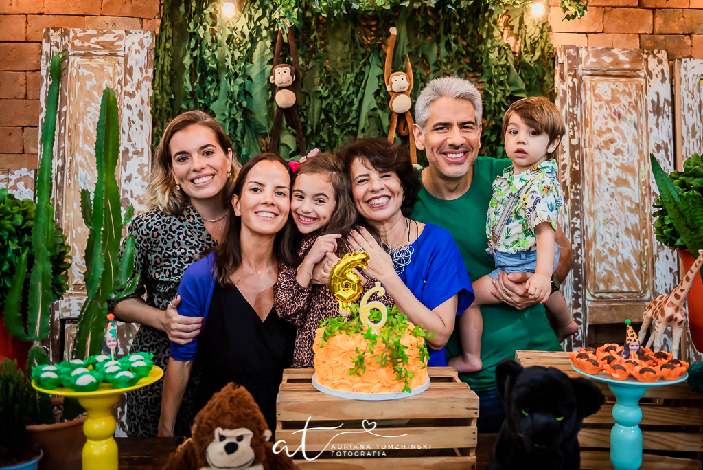 fotografia-festa-infantil-rj, tema-festa-selva, fotografia-de-familia, adriana-tomzhinski-fotografia, foto-aniversario-infantil, fotografo-aniversario-infantil, casa-pitanga-pitangueira, botafogo