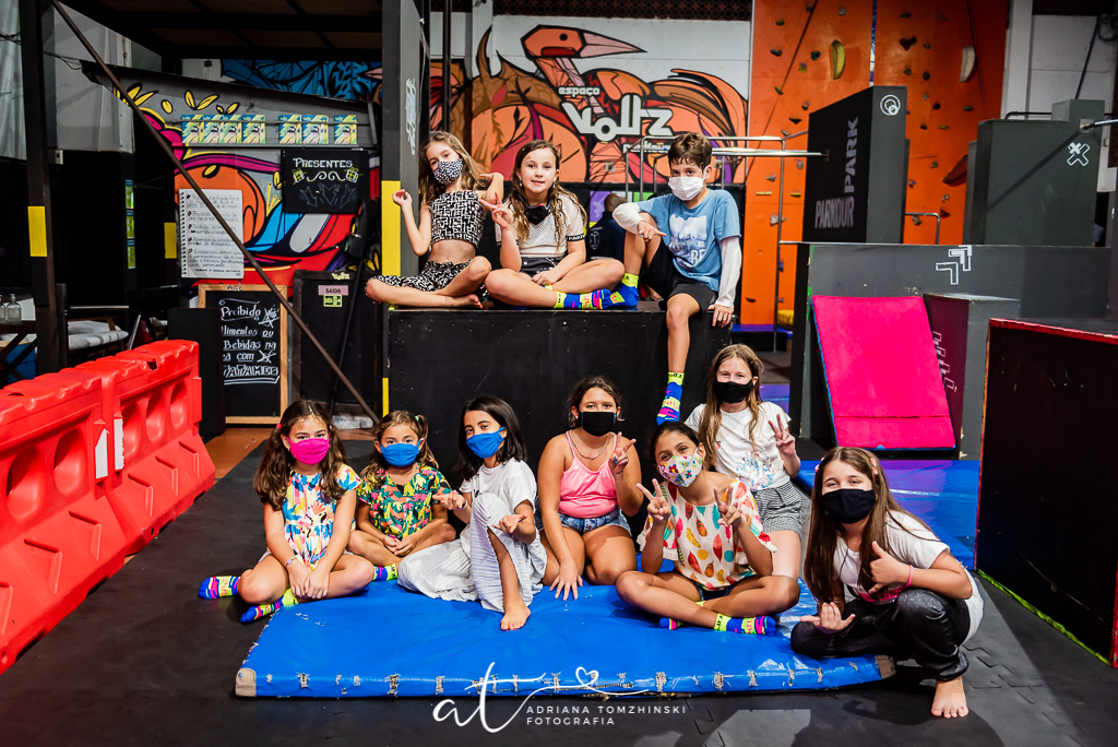 fotografia-festa-infantil-rj, tema-festa-parkour, fotografia-de-familia, adriana-tomzhinski-fotografia, foto-aniversario-infantil, fotografo-aniversario-infantil, voltz-parkour, jardim-botanico