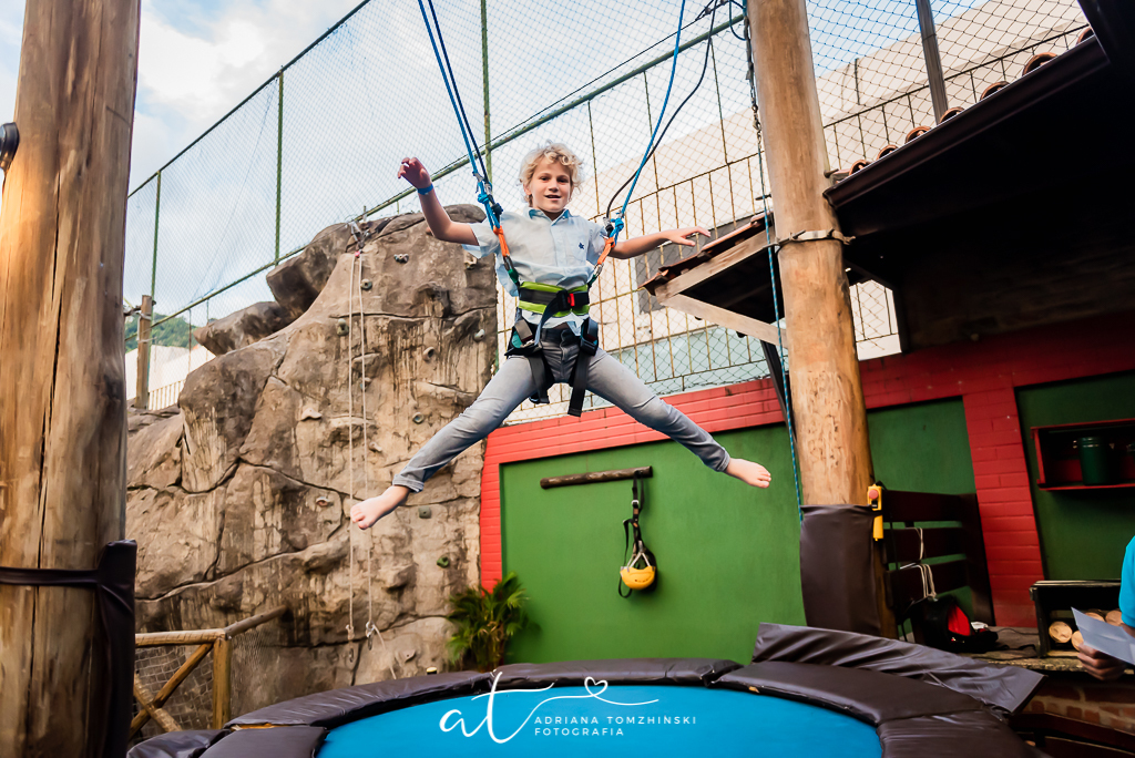 fotografia-festa-infantil-rj, tema-festa-esportes-radicais, fotografia-de-familia, adriana-tomzhinski-fotografia, foto-aniversario-infantil, fotografo-aniversario-infantil, festa-e-aventura, barra-da-tijuca