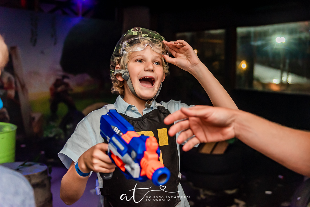 fotografia-festa-infantil-rj, tema-festa-esportes-radicais, fotografia-de-familia, adriana-tomzhinski-fotografia, foto-aniversario-infantil, fotografo-aniversario-infantil, festa-e-aventura, barra-da-tijuca