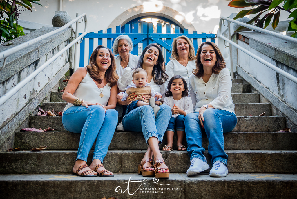 ensaio, ensaio ar livre, ensaio luz do dia, golden hour, criança feliz, crianças, ensaio familia, ensaio na praia vermelha