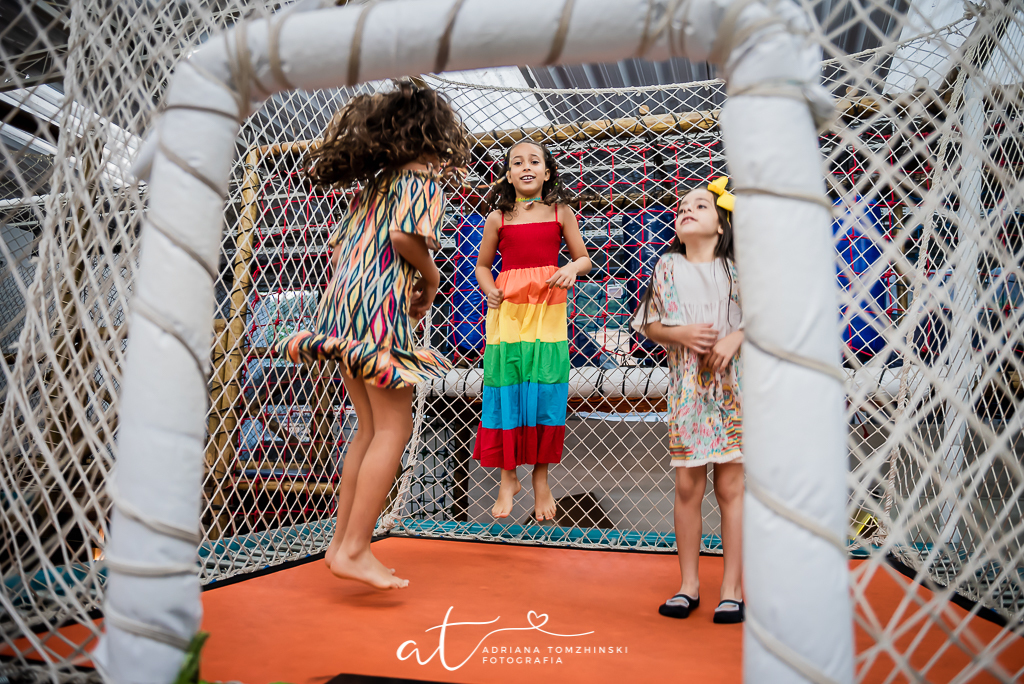fotografia-festa-infantil-rj, tema-pop-it-fidget-toys, fotografia-de-familia, adriana-tomzhinski-fotografia, foto-aniversario-infantil, fotografo-aniversario-infantil, casa-de-festas-casa-em-festa, barra-da-tijuca