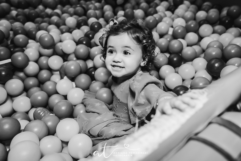 fotografia-festa-infantil-rj, tema-natal-mickey-e-minnie, fotografia-de-familia, adriana-tomzhinski-fotografia, foto-aniversario-infantil, fotografo-aniversario-infantil, casa-de-festas-la-ville-kids, recreio-dos-bandeirantes