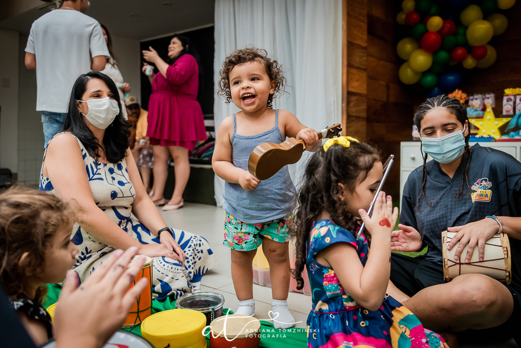 fotografia-festa-infantil-rj, tema-monica-toy, fotografia-de-familia, adriana-tomzhinski-fotografia, foto-aniversario-infantil, fotografo-aniversario-infantil, casa-de-festas-quintal-aventura, botafogo