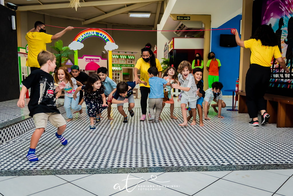 fotografia-festa-infantil-rj, tema-minecraft, fotografia-de-familia, adriana-tomzhinski-fotografia, foto-aniversario-infantil, fotografo-aniversario-infantil, casa-de-festas-imaginamundi-recreio