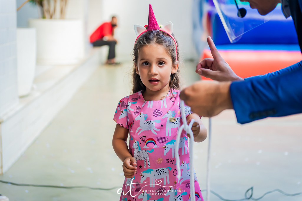 fotografia-festa-infantil-rj, tema-unicornio, fotografia-de-familia, adriana-tomzhinski-fotografia, foto-aniversario-infantil, fotografo-aniversario-infantil, festa-no-play, barra-da-tijuca