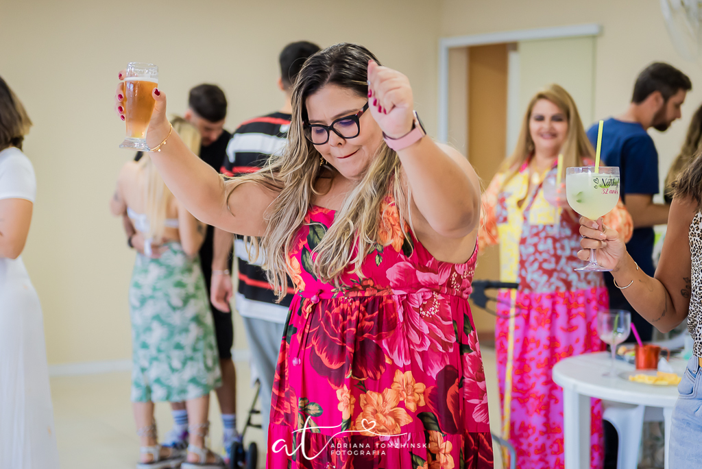 fotografia-festa-adulto-rj, tema-rosa, fotografia-de-familia, adriana-tomzhinski-fotografia, foto-aniversario-adulto, fotografo-aniversario, festa-no-play