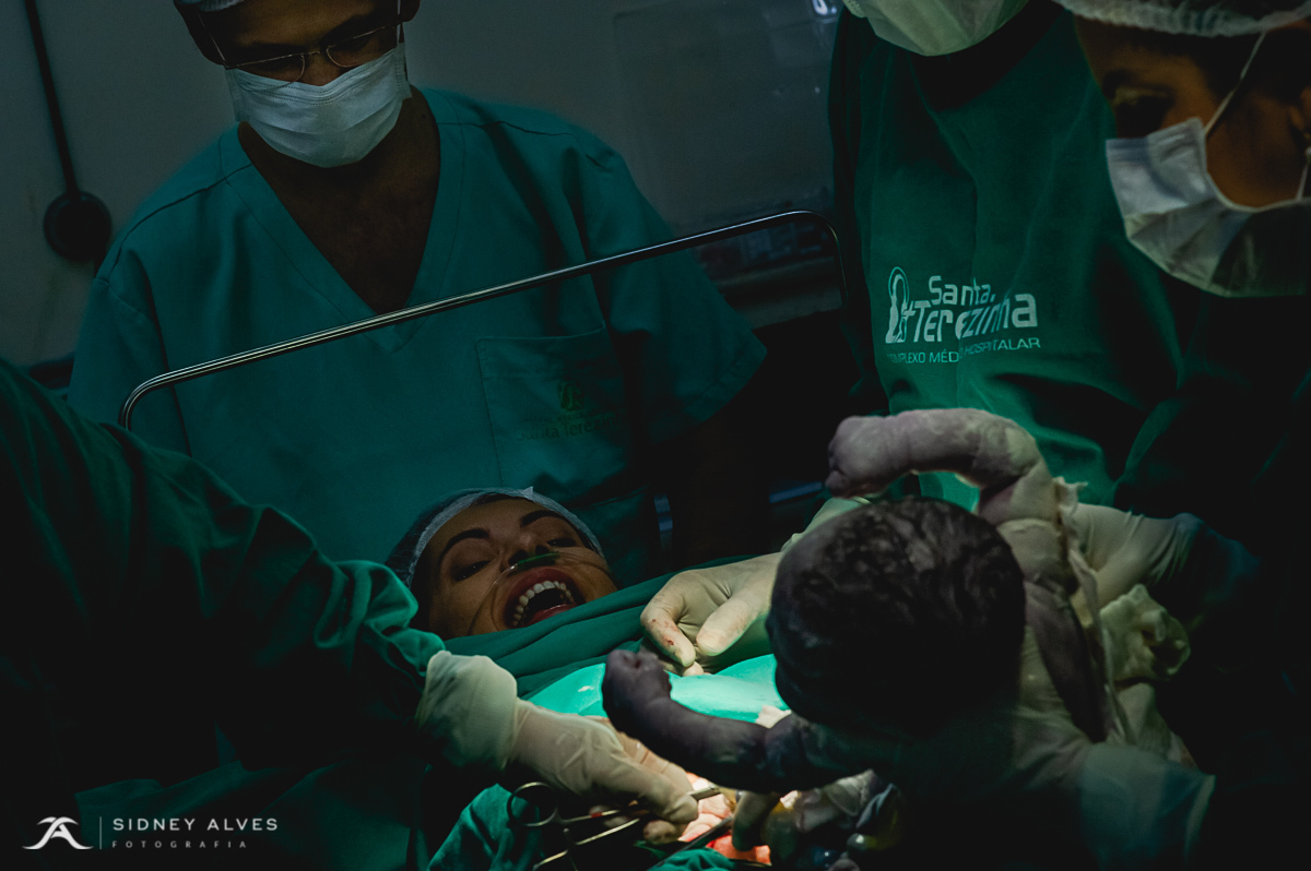 Hospital Santa Terezinha, fotografia de parto, nascimento do Isaac