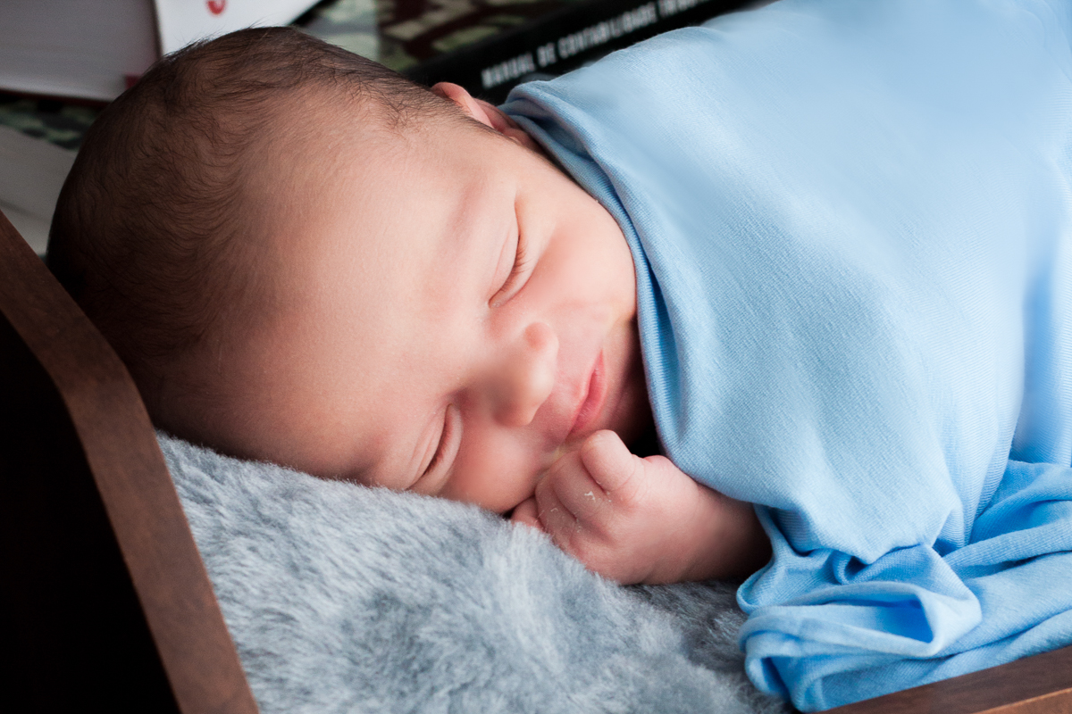 Benjamin Campo Grings - Ensaio Bebê Recém Nascido - Newborn Sabrina Freitas Fotografias