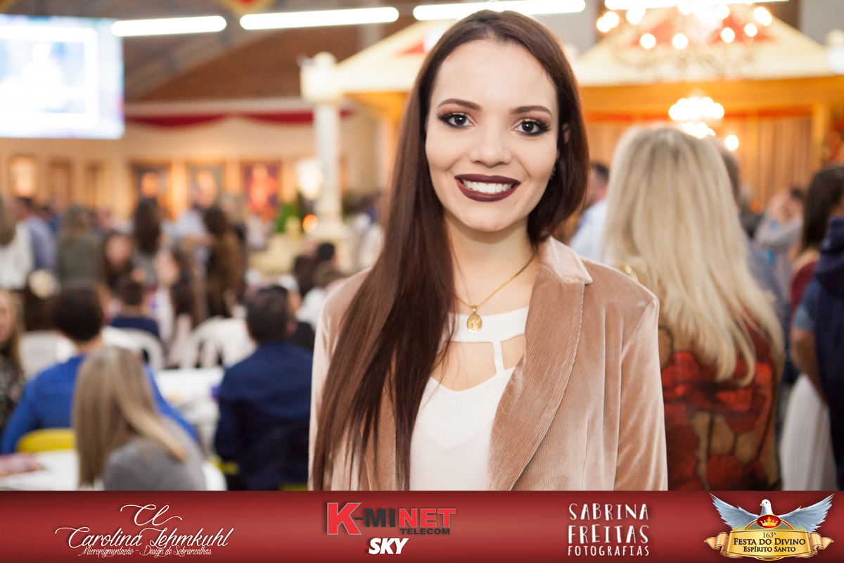 A Festa do Divino Espírito Santo em Santo Amaro da Imperatriz, estava maravilhosa, cobertura fotográfica com Sabrina Freitas Fotografias