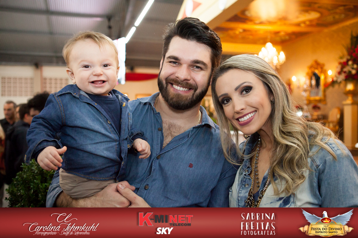 A Festa do Divino Espírito Santo em Santo Amaro da Imperatriz, estava maravilhosa, cobertura fotográfica com Sabrina Freitas Fotografias