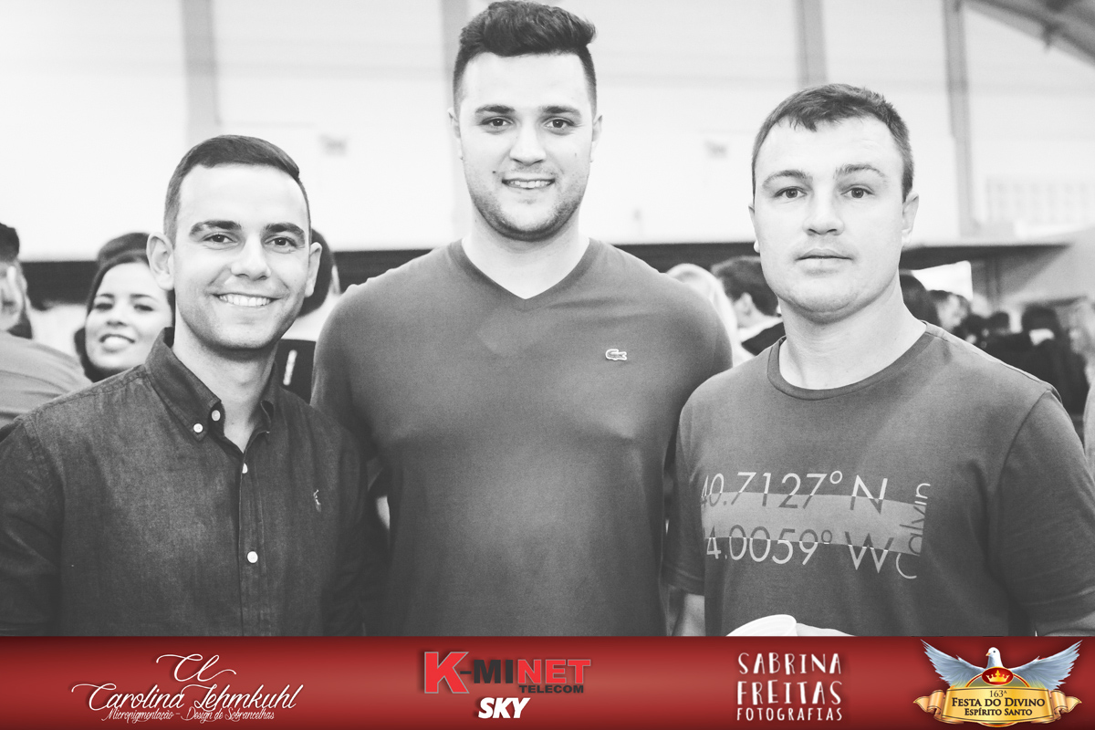 A Festa do Divino Espírito Santo em Santo Amaro da Imperatriz, estava maravilhosa, cobertura fotográfica com Sabrina Freitas Fotografias