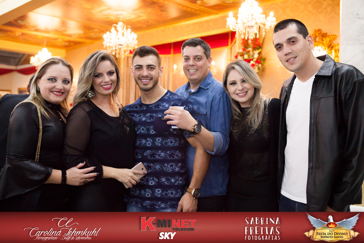 A Festa do Divino Espírito Santo em Santo Amaro da Imperatriz, estava maravilhosa, cobertura fotográfica com Sabrina Freitas Fotografias