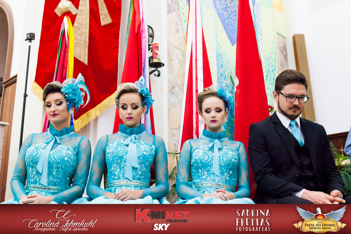 A Festa do Divino Espírito Santo em Santo Amaro da Imperatriz, estava maravilhosa, cobertura fotográfica com Sabrina Freitas Fotografias