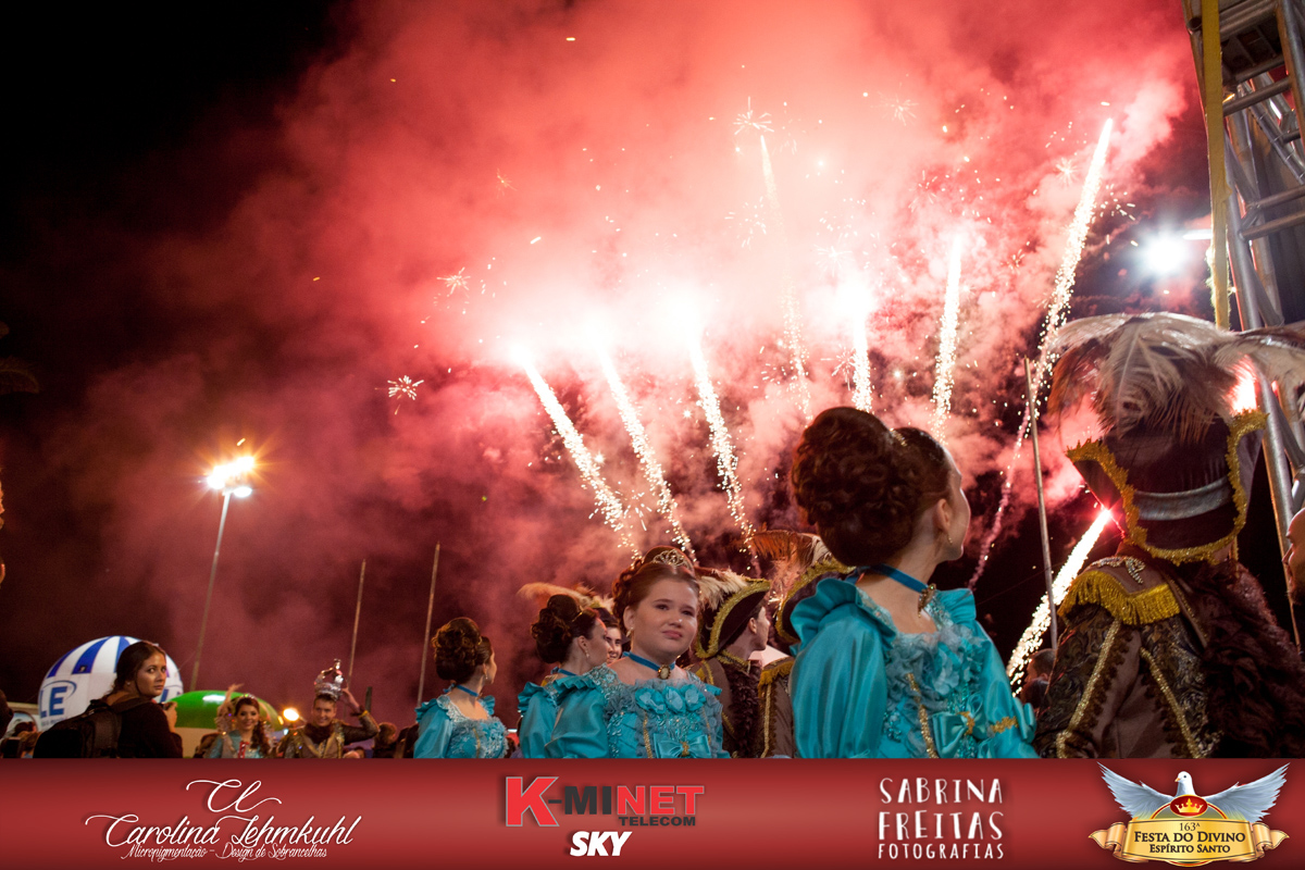 A Festa do Divino Espírito Santo em Santo Amaro da Imperatriz, estava maravilhosa, cobertura fotográfica com Sabrina Freitas Fotografias
