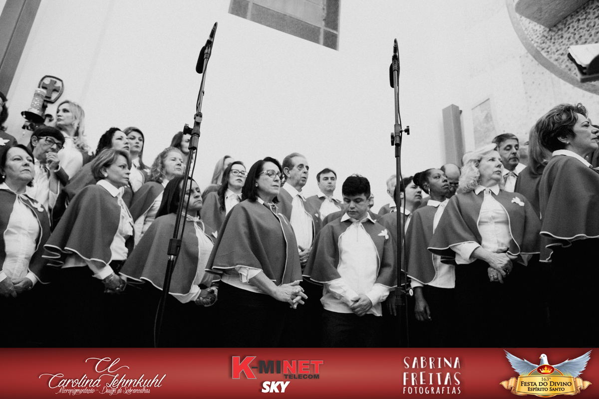 A Festa do Divino Espírito Santo em Santo Amaro da Imperatriz, estava maravilhosa, cobertura fotográfica com Sabrina Freitas Fotografias