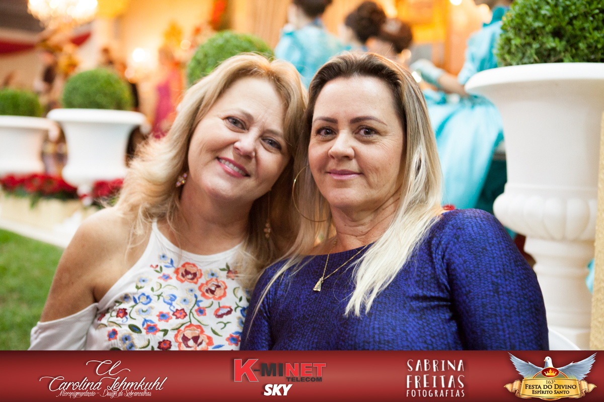 A Festa do Divino Espírito Santo em Santo Amaro da Imperatriz, estava maravilhosa, cobertura fotográfica com Sabrina Freitas Fotografias