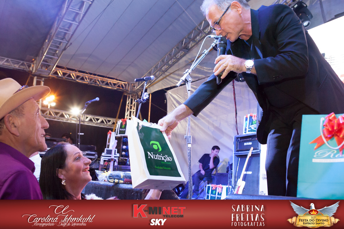 A Festa do Divino Espírito Santo em Santo Amaro da Imperatriz, estava maravilhosa, cobertura fotográfica com Sabrina Freitas Fotografias