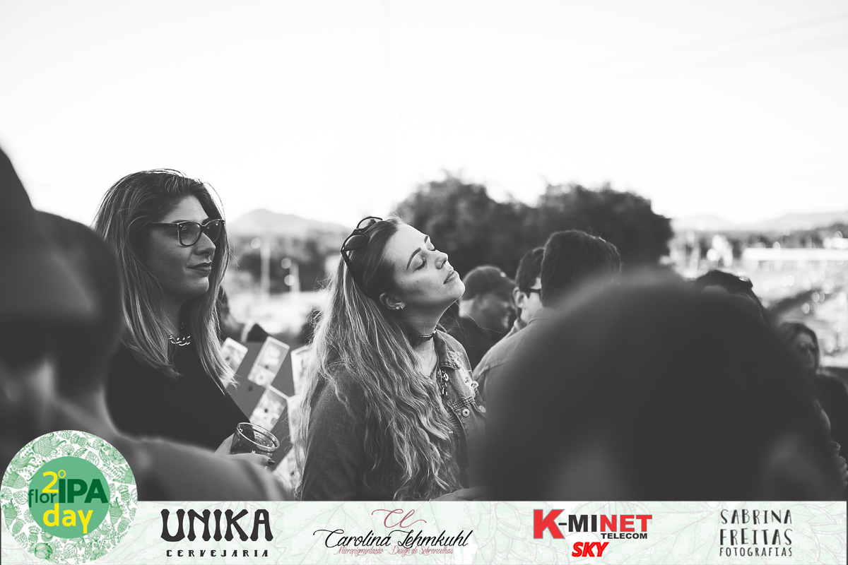 Fotos do evento que aconteceu em Florianópolis - Estacionamento do Burger Break - 2ª Edição FlorIPA Day - Sabrina Freitas Fotografias