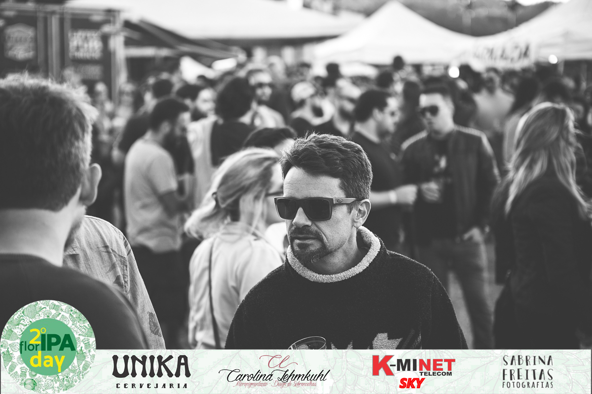 Fotos do evento que aconteceu em Florianópolis - Estacionamento do Burger Break - 2ª Edição FlorIPA Day - Sabrina Freitas Fotografias