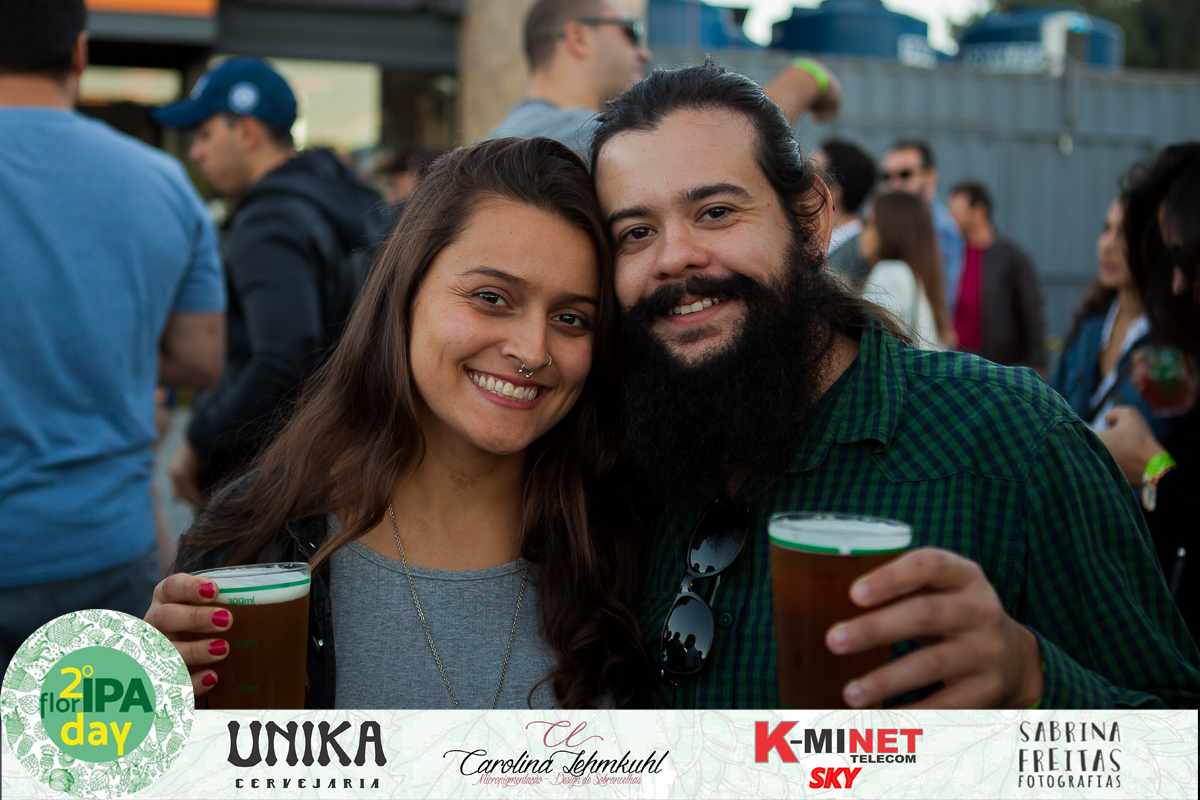 Fotos do evento que aconteceu em Florianópolis - Estacionamento do Burger Break - 2ª Edição FlorIPA Day - Sabrina Freitas Fotografias