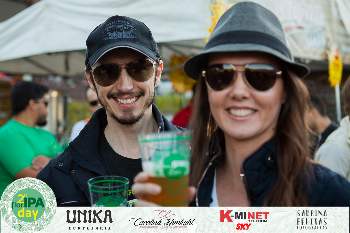 Fotos do evento que aconteceu em Florianópolis - Estacionamento do Burger Break - 2ª Edição FlorIPA Day - Sabrina Freitas Fotografias