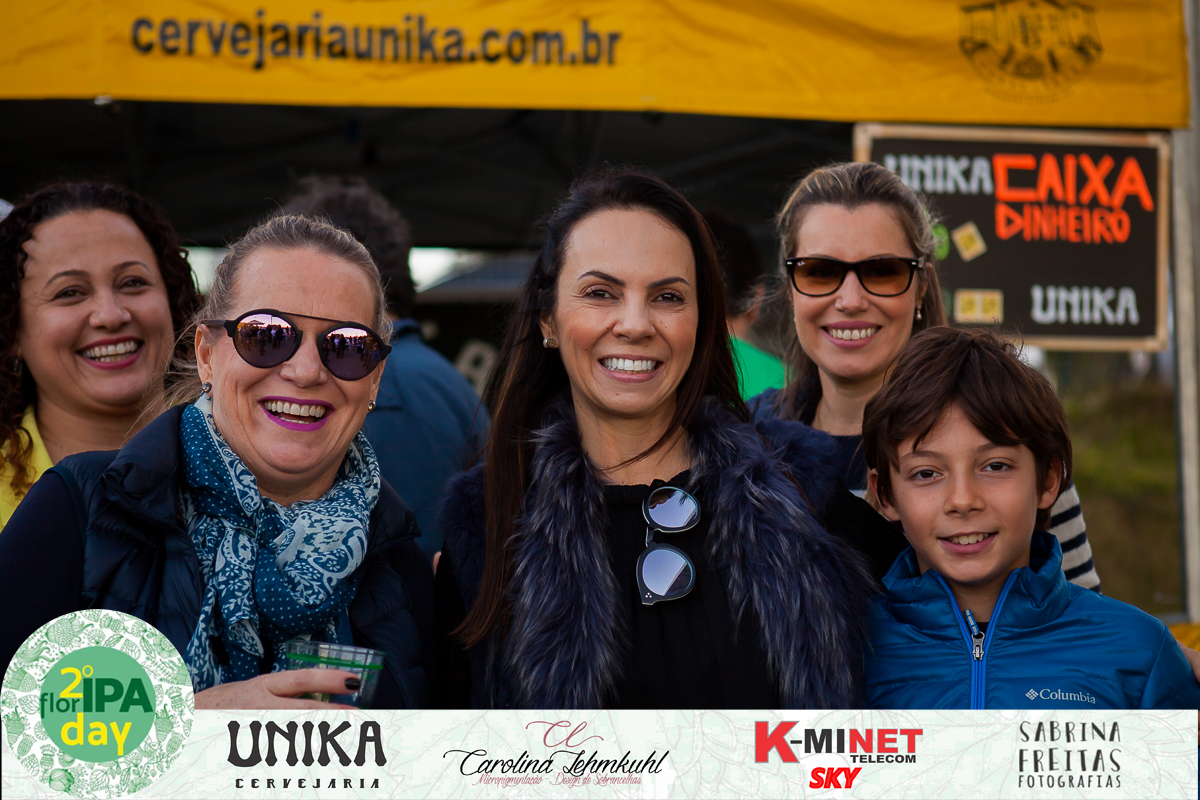 Fotos do evento que aconteceu em Florianópolis - Estacionamento do Burger Break - 2ª Edição FlorIPA Day - Sabrina Freitas Fotografias