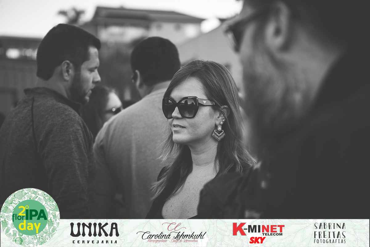 Fotos do evento que aconteceu em Florianópolis - Estacionamento do Burger Break - 2ª Edição FlorIPA Day - Sabrina Freitas Fotografias