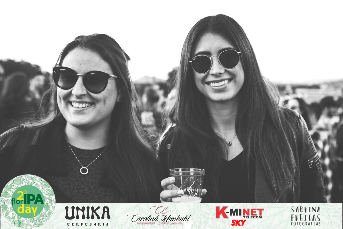 Fotos do evento que aconteceu em Florianópolis - Estacionamento do Burger Break - 2ª Edição FlorIPA Day - Sabrina Freitas Fotografias