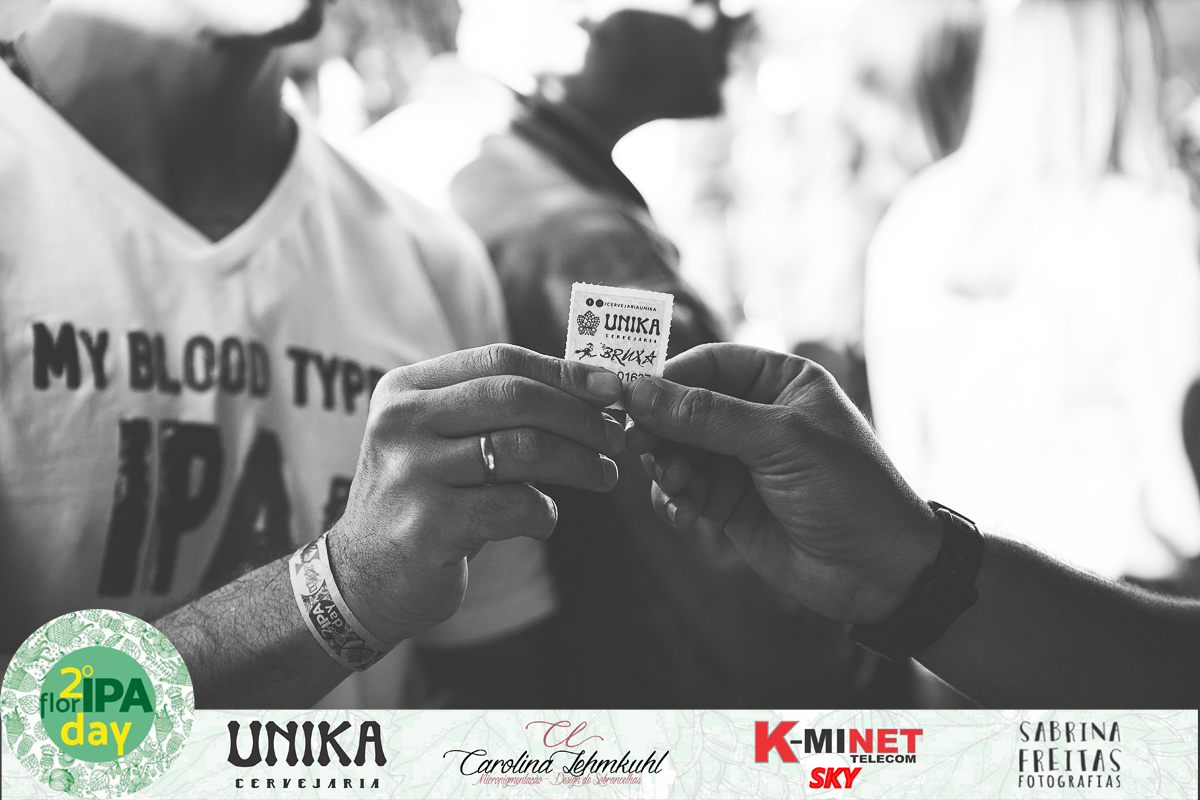 Fotos do evento que aconteceu em Florianópolis - Estacionamento do Burger Break - 2ª Edição FlorIPA Day - Sabrina Freitas Fotografias