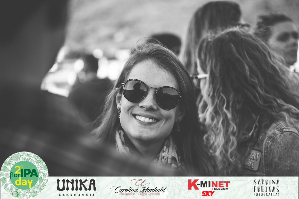 Fotos do evento que aconteceu em Florianópolis - Estacionamento do Burger Break - 2ª Edição FlorIPA Day - Sabrina Freitas Fotografias