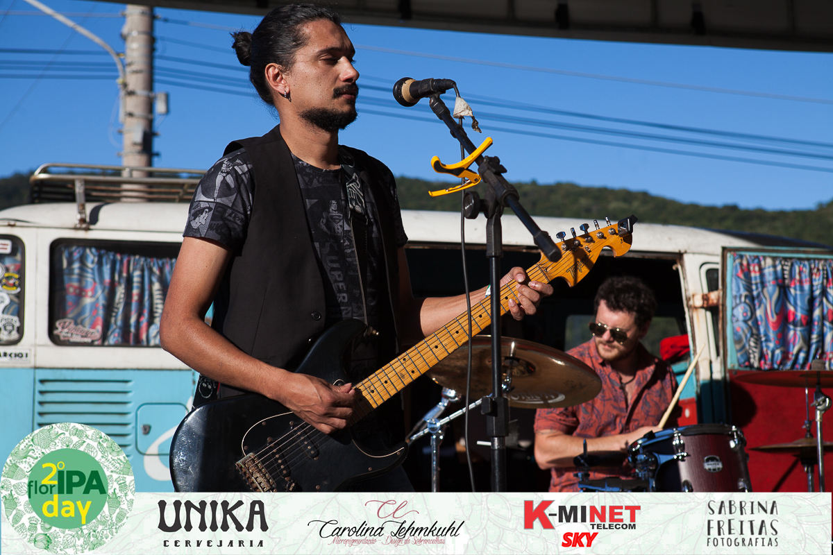 Fotos do evento que aconteceu em Florianópolis - Estacionamento do Burger Break - 2ª Edição FlorIPA Day - Sabrina Freitas Fotografias