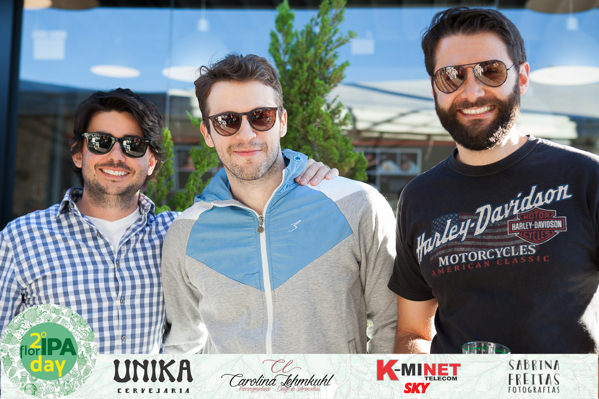 Fotos do evento que aconteceu em Florianópolis - Estacionamento do Burger Break - 2ª Edição FlorIPA Day - Sabrina Freitas Fotografias