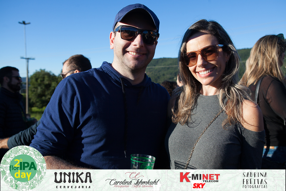 Fotos do evento que aconteceu em Florianópolis - Estacionamento do Burger Break - 2ª Edição FlorIPA Day - Sabrina Freitas Fotografias