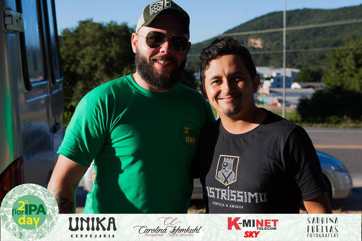 Fotos do evento que aconteceu em Florianópolis - Estacionamento do Burger Break - 2ª Edição FlorIPA Day - Sabrina Freitas Fotografias