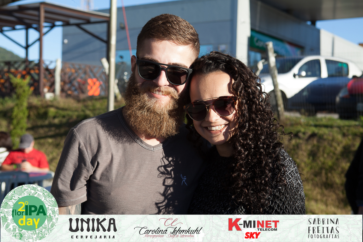 Fotos do evento que aconteceu em Florianópolis - Estacionamento do Burger Break - 2ª Edição FlorIPA Day - Sabrina Freitas Fotografias