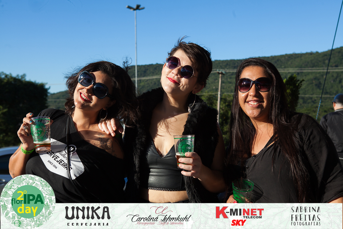 Fotos do evento que aconteceu em Florianópolis - Estacionamento do Burger Break - 2ª Edição FlorIPA Day - Sabrina Freitas Fotografias