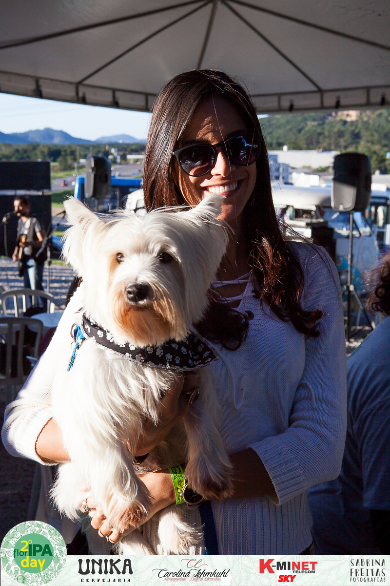 Fotos do evento que aconteceu em Florianópolis - Estacionamento do Burger Break - 2ª Edição FlorIPA Day - Sabrina Freitas Fotografias